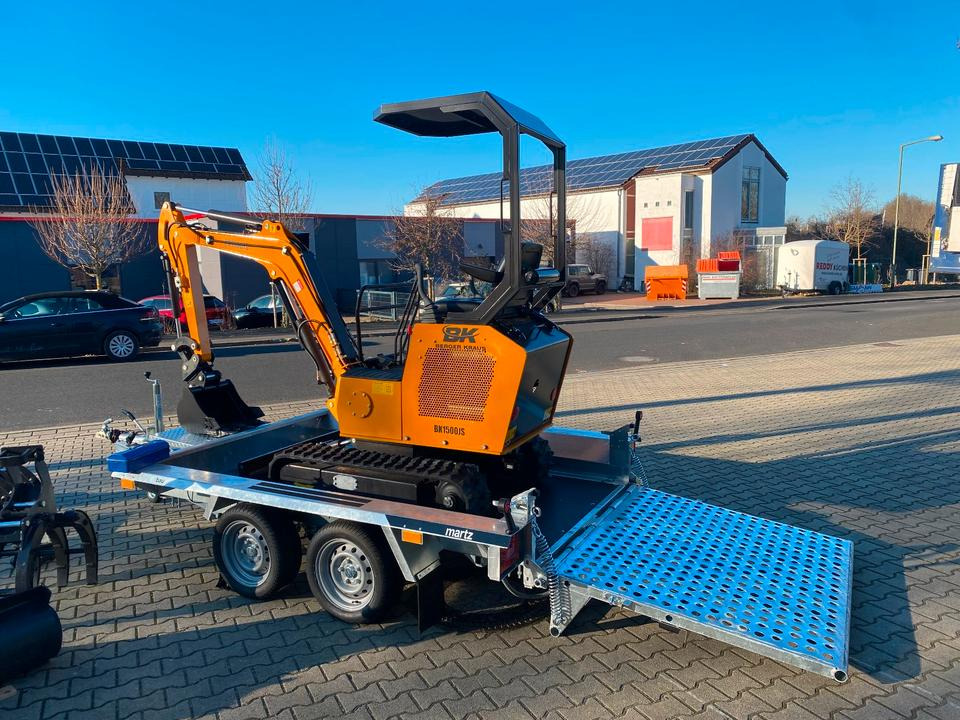 Minibagger BK1500JS + Anhänger + Zubehör *INKL.19% MWST*KUBOTA*BERGER KRAUS*JOYSTICK*ZUBEHÖRPAKET GROß*SOFORT!* - Miniexcavadora, Remolque: foto 5 Minibagger BK1500JS + Anhänger + Zubehör *INKL.19% MWST*KUBOTA*BERGER KRAUS*JOYSTICK*ZUBEHÖRPAKET GROß*SOFORT!* - Miniexcavadora, Remolque: foto 5