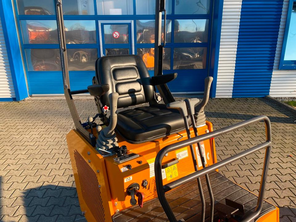 Minibagger BK1500JS *INKL.19% MWST*KUBOTA*BERGER KRAUS*JOYSTICK*SCHAUFELPAKET*SOFORT!* - Miniexcavadora: foto 4 Minibagger BK1500JS *INKL.19% MWST*KUBOTA*BERGER KRAUS*JOYSTICK*SCHAUFELPAKET*SOFORT!* - Miniexcavadora: foto 4