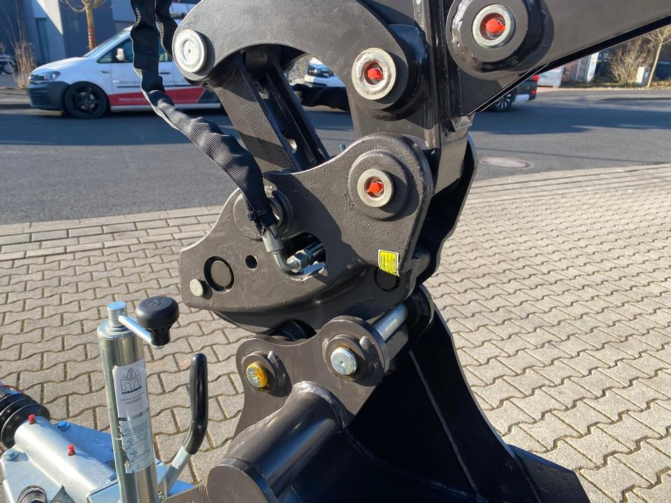 Miniexcavadora, Remolque Minibagger BK2000NKSR + Tieflader + Zubehör *INKL.19% MWST*BERGER KRAUS*KUBOTA* KLIMA*SCHWENKARM*VERSTELLFAHRWERK*: foto 9
