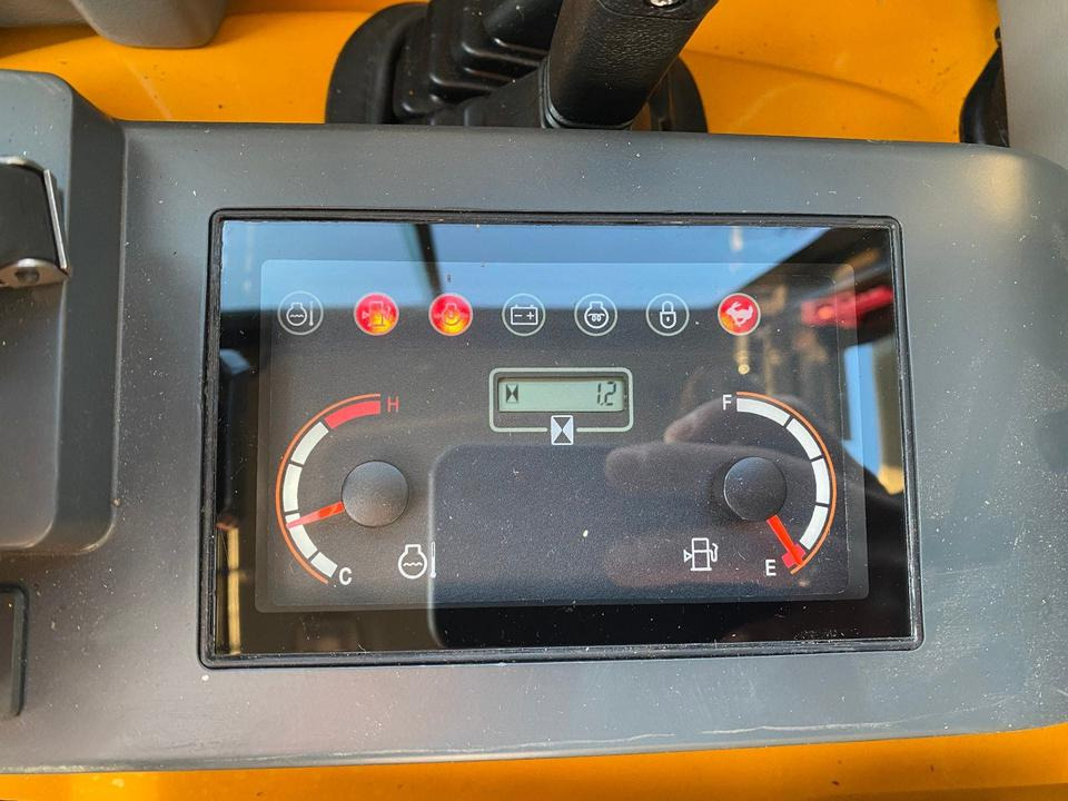 Miniexcavadora, Remolque Minibagger BK2000NKSR + Tieflader + Zubehör *INKL.19% MWST*BERGER KRAUS*KUBOTA* KLIMA*SCHWENKARM*VERSTELLFAHRWERK*: foto 17