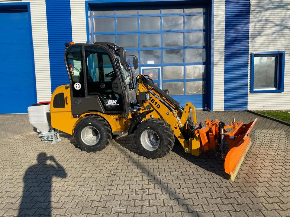 Radlader/Hoflader BK810 inkl. Winter-Komplettpaket *INKL.19% MWST*BERGER KRAUS* KUBOTA*EURO*CE* - Cargadora articulada: foto 2 Radlader/Hoflader BK810 inkl. Winter-Komplettpaket *INKL.19% MWST*BERGER KRAUS* KUBOTA*EURO*CE* - Cargadora articulada: foto 2