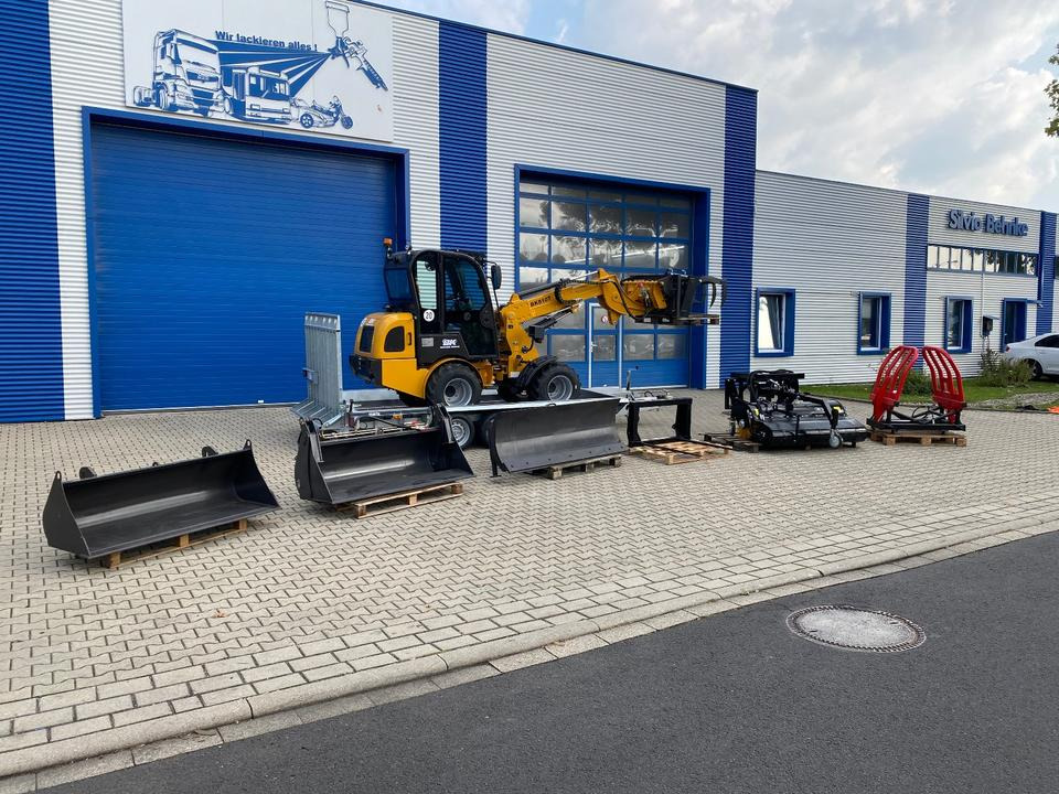 Teleskoplader/Radlader BK810T inkl. Tieflader und großem Zubehör *INKL.19% MWST*BERGER KRAUS*KUBOTA*EURO*CE* - Cargadora de ruedas telescópica: foto 2 Teleskoplader/Radlader BK810T inkl. Tieflader und großem Zubehör *INKL.19% MWST*BERGER KRAUS*KUBOTA*EURO*CE* - Cargadora de ruedas telescópica: foto 2