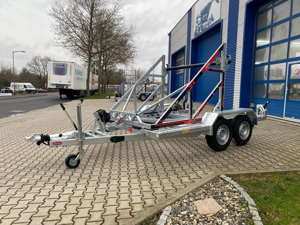 Vermietung / Kabelanhänger 2700KG / Nutzlast 2040KG / Kabeltrommel-Anhänger / Glasfaser/ 3 Tage - Remolque portabobinas: foto 3 Vermietung / Kabelanhänger 2700KG / Nutzlast 2040KG / Kabeltrommel-Anhänger / Glasfaser/ 3 Tage - Remolque portabobinas: foto 3