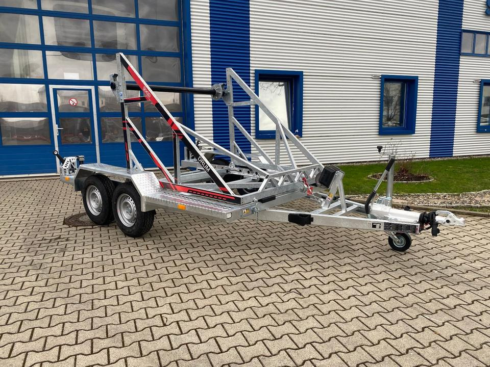 Vermietung / Kabelanhänger 3500KG / Nutzlast 2766KG / Kabeltrommel-Anhänger / Glasfaser/ 1 Monat - Remolque portabobinas: foto 2 Vermietung / Kabelanhänger 3500KG / Nutzlast 2766KG / Kabeltrommel-Anhänger / Glasfaser/ 1 Monat - Remolque portabobinas: foto 2