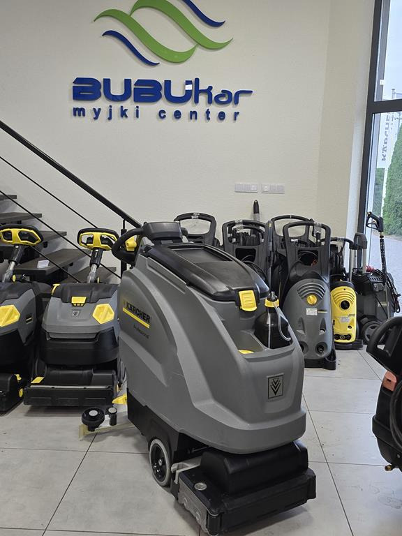 KÄRCHER Szorowarka Karcher B40 C Bp + R55 Hako Nilfisk - Fregadora: foto 3 KÄRCHER Szorowarka Karcher B40 C Bp + R55 Hako Nilfisk - Fregadora: foto 3