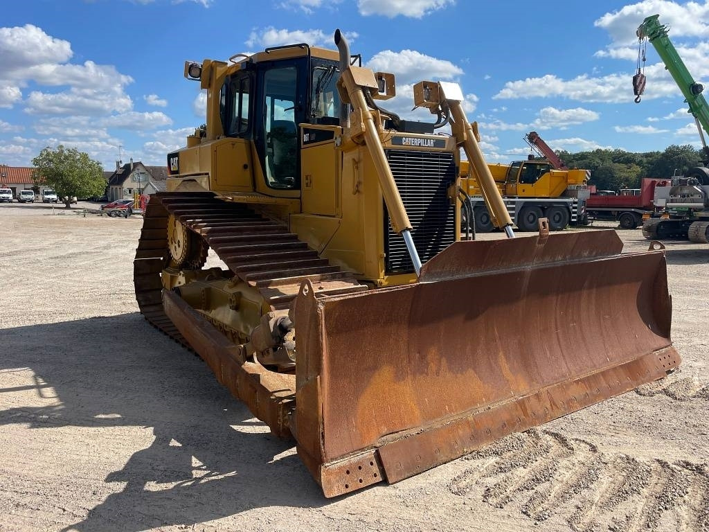 CAT D 6 T LGP - Bulldozer: foto 2 CAT D 6 T LGP - Bulldozer: foto 2