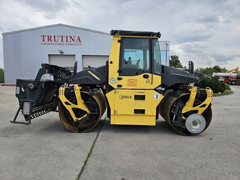 BOMAG BW174AP-4i AM - Apisonadora de asfalto: foto 1 BOMAG BW174AP-4i AM - Apisonadora de asfalto: foto 1