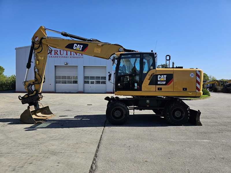 CATERPILLAR M320F - Excavadora de ruedas: foto 2 CATERPILLAR M320F - Excavadora de ruedas: foto 2