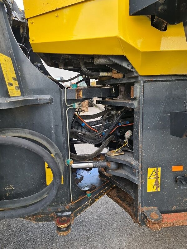 Cargadora de ruedas Komatsu WA480-5: foto 13
