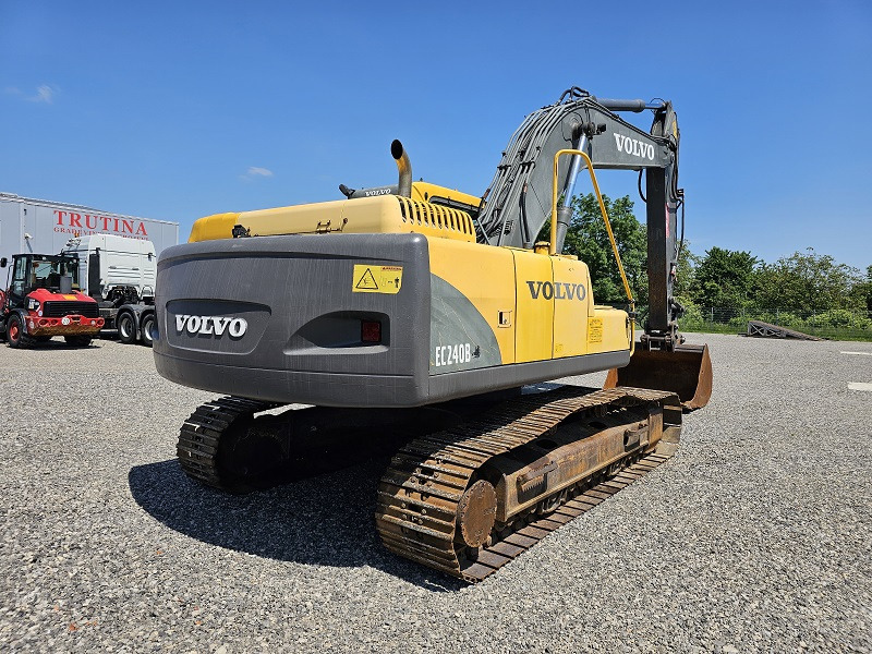 VOLVO EC240BNLC - Excavadora de cadenas: foto 4 VOLVO EC240BNLC - Excavadora de cadenas: foto 4