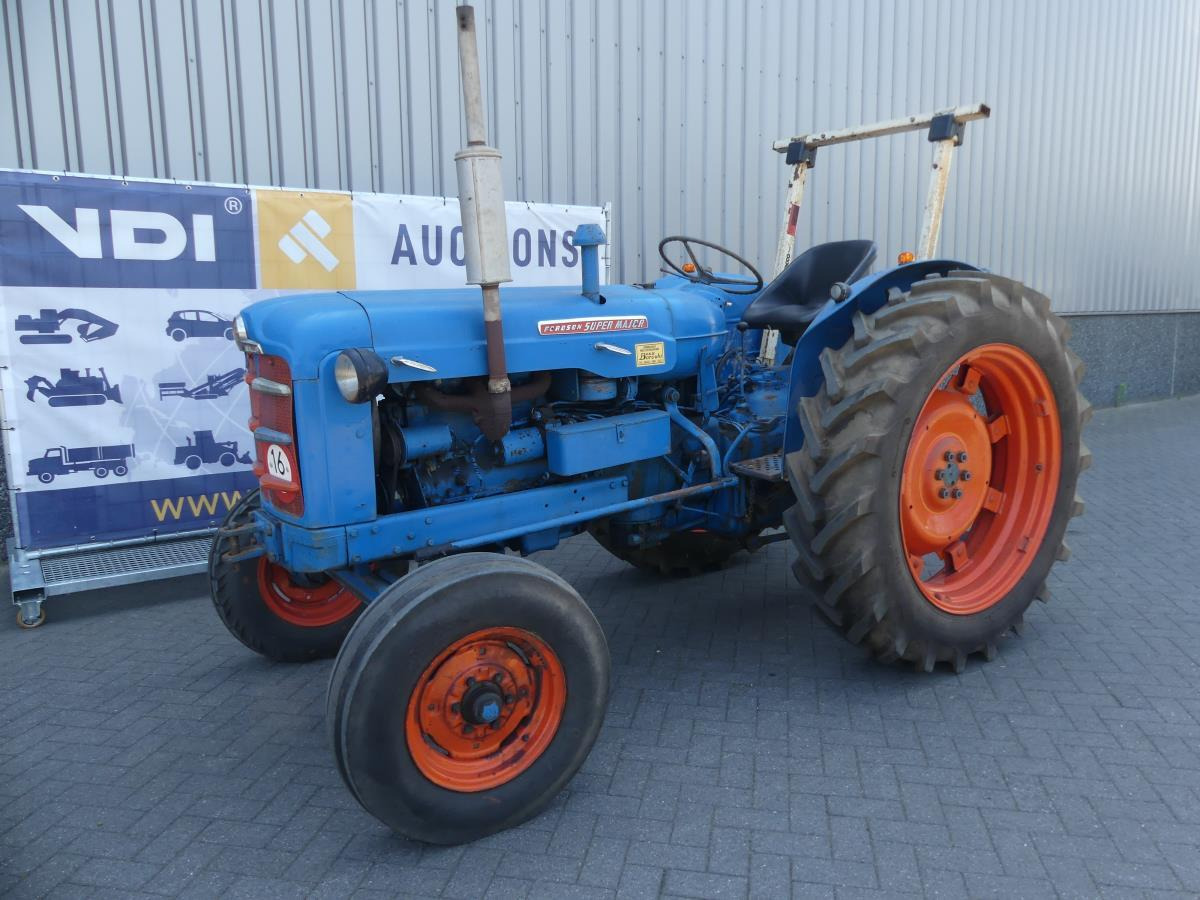 Fordson Major - Tractor: foto 2 Fordson Major - Tractor: foto 2