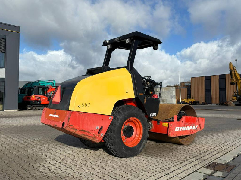 Dynapac CA 134 D - Rodillo: foto 3 Dynapac CA 134 D - Rodillo: foto 3
