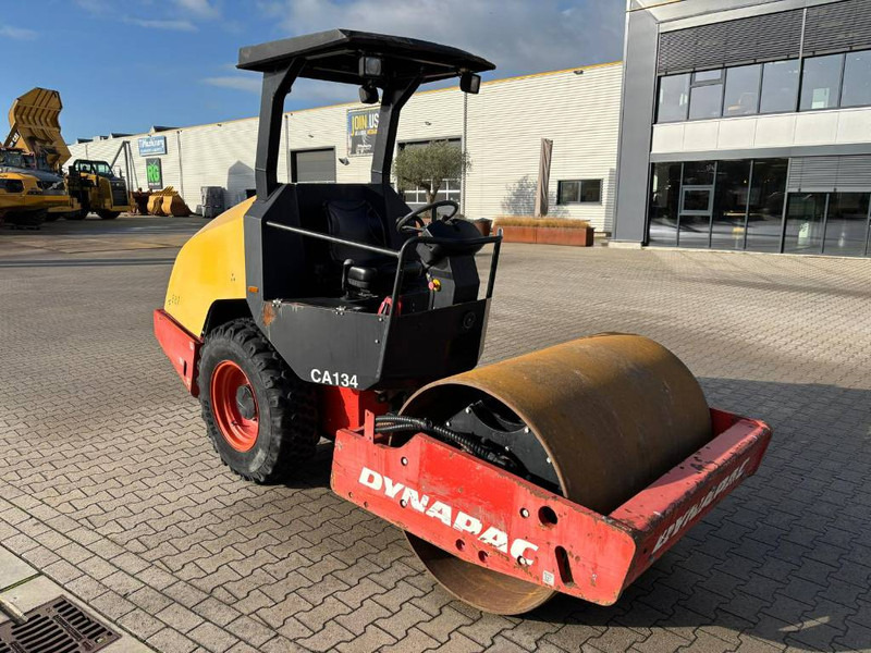Dynapac CA 134 D - Rodillo: foto 4 Dynapac CA 134 D - Rodillo: foto 4