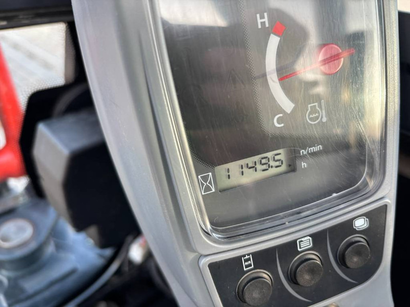 Kubota KX 027-4 - Miniexcavadora: foto 5 Kubota KX 027-4 - Miniexcavadora: foto 5