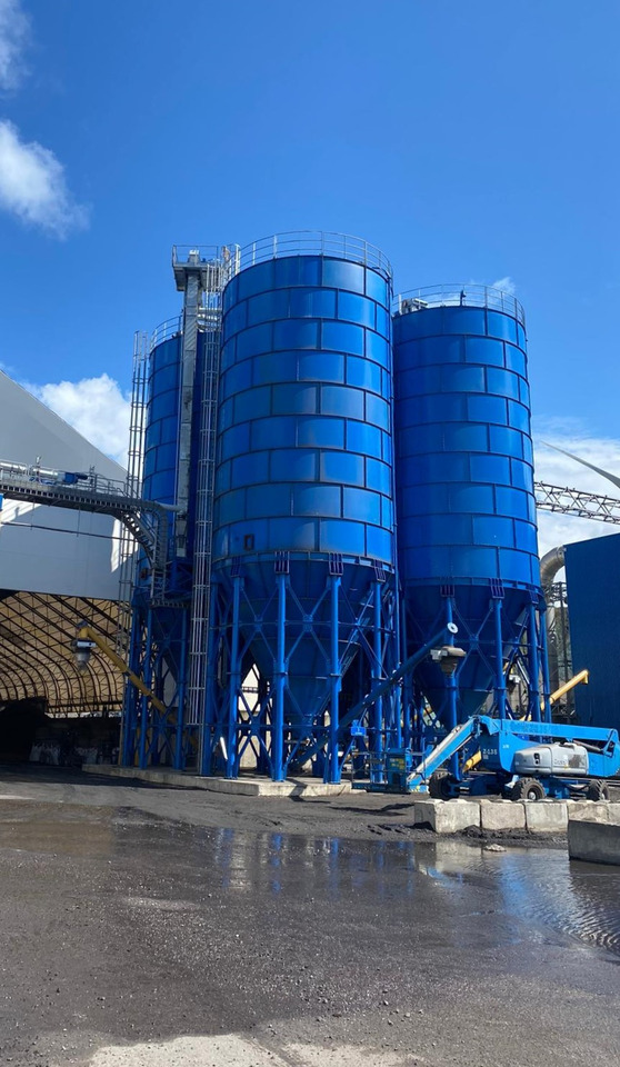 Constmach Zement Silo mit 2000 Tonnen Kapazität - Silo de cemento: foto 1 Constmach Zement Silo mit 2000 Tonnen Kapazität - Silo de cemento: foto 1