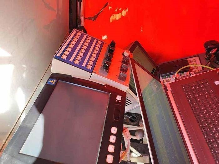 Liebherr HS885HD + BAUER CUTTER - 70 METROS - Grúa: foto 5 Liebherr HS885HD + BAUER CUTTER - 70 METROS - Grúa: foto 5