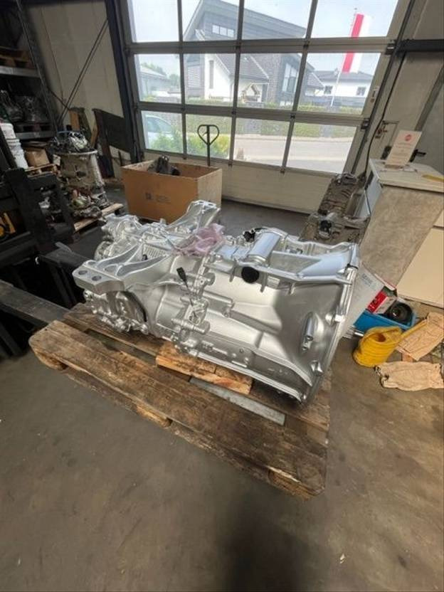 Mercedes-Benz G211-12 MP4 Actros - Caja de cambios para Camión chasis: foto 1 Mercedes-Benz G211-12 MP4 Actros - Caja de cambios para Camión chasis: foto 1