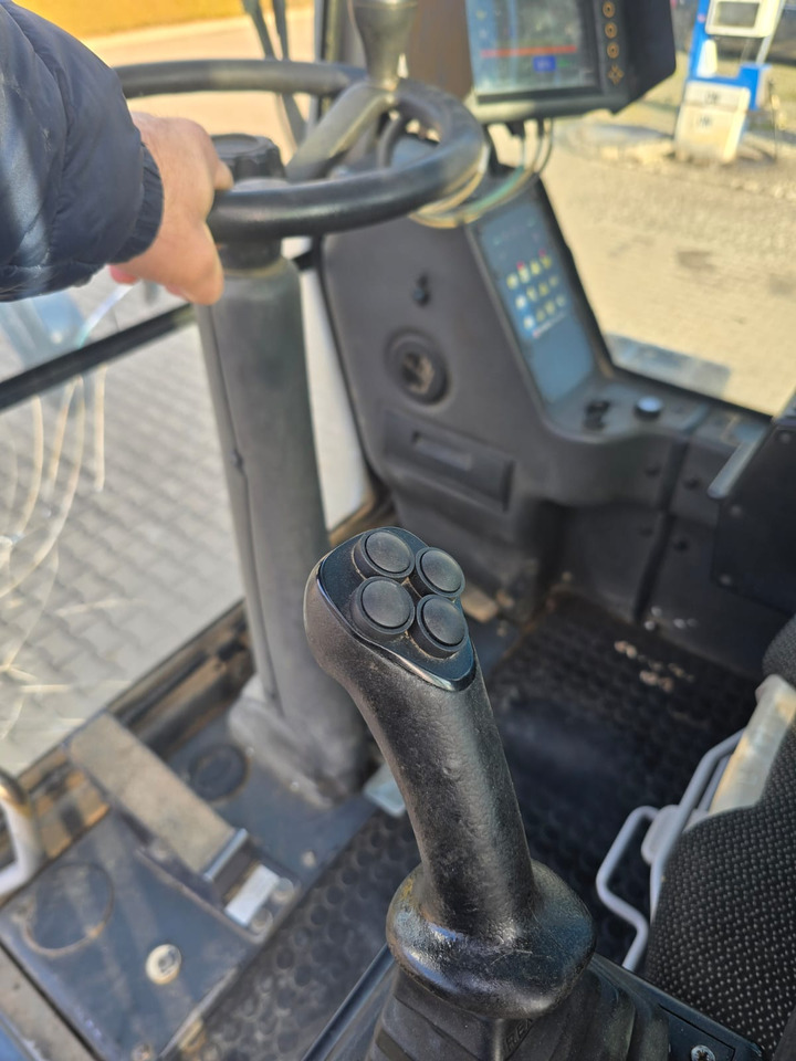 Manipulador de materiales FUCHS MHL 331: foto 31