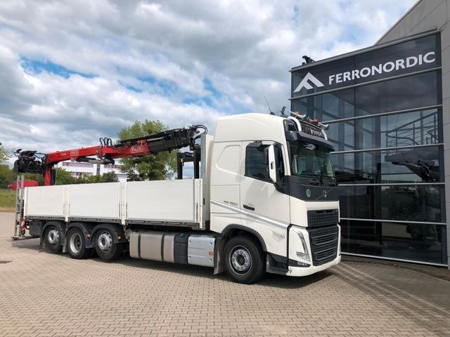 Volvo FH460 8x2 TRIDEM VLA&NLA gelenkt*FASSI F215AS.24 - Camión caja abierta, Camión grúa: foto 2 Volvo FH460 8x2 TRIDEM VLA&NLA gelenkt*FASSI F215AS.24 - Camión caja abierta, Camión grúa: foto 2