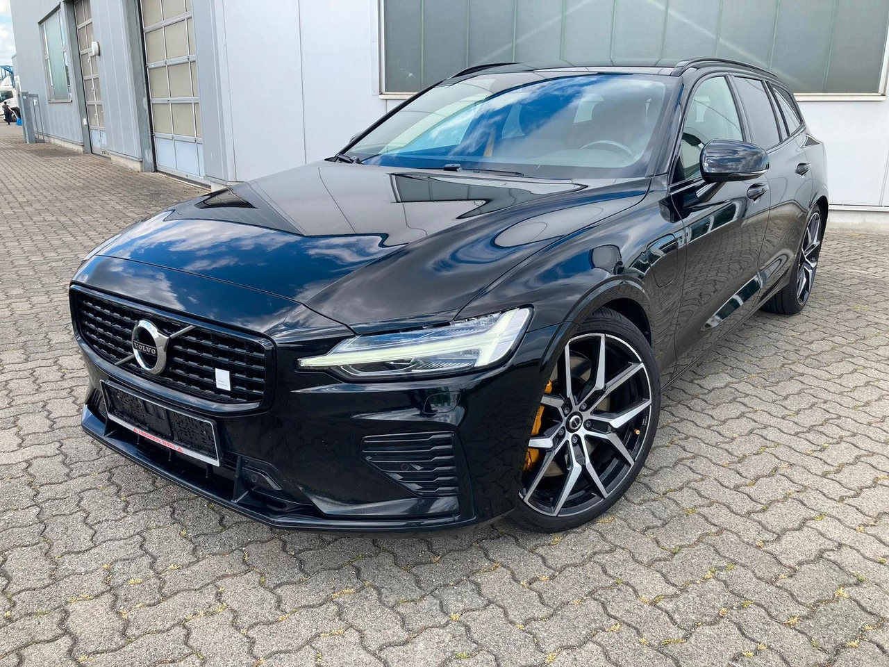 Volvo V60 T8 Polestar Engineered Plug-In Hybrid AWD - Coche: foto 1 Volvo V60 T8 Polestar Engineered Plug-In Hybrid AWD - Coche: foto 1