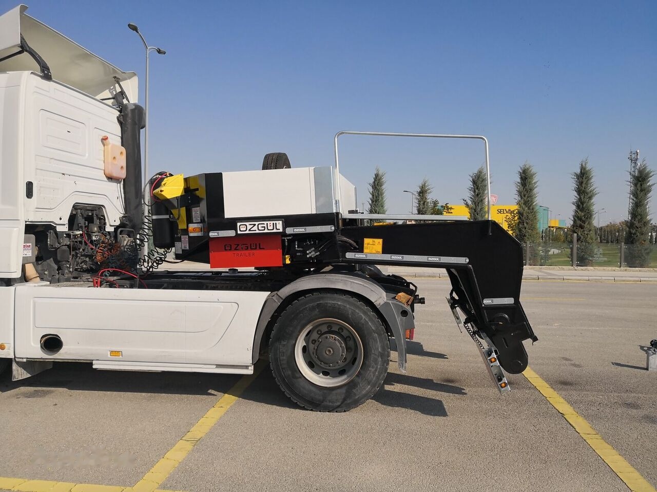 Özgül 2 AXLE LOW LOADER SEMI TRAILER - Semirremolque góndola rebajadas: foto 5 Özgül 2 AXLE LOW LOADER SEMI TRAILER - Semirremolque góndola rebajadas: foto 5