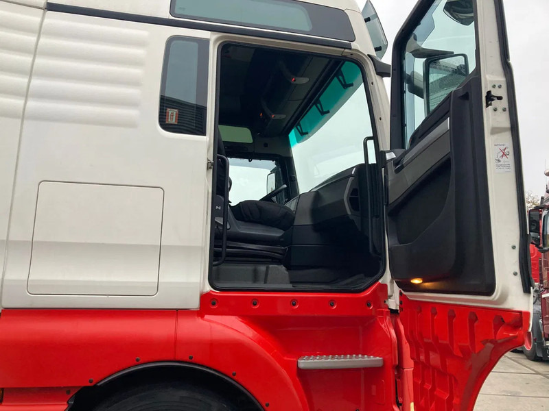 Leasing para MAN TGX 41.540 8x4/4 BLS MAN TGX 41.540 8x4/4 BLS: foto 14