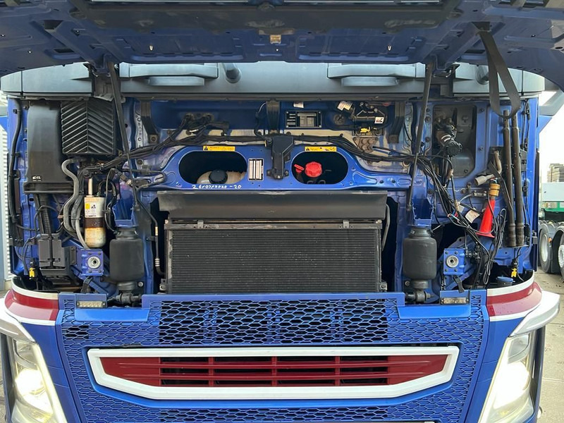 Cabeza tractora Volvo FH 13.500 6x4 Tandem lift: foto 6 Cabeza tractora Volvo FH 13.500 6x4 Tandem lift: foto 6