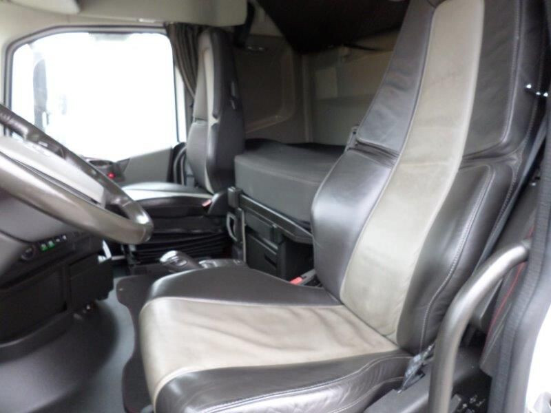 Cabeza tractora Volvo FH 540 6x2: foto 9