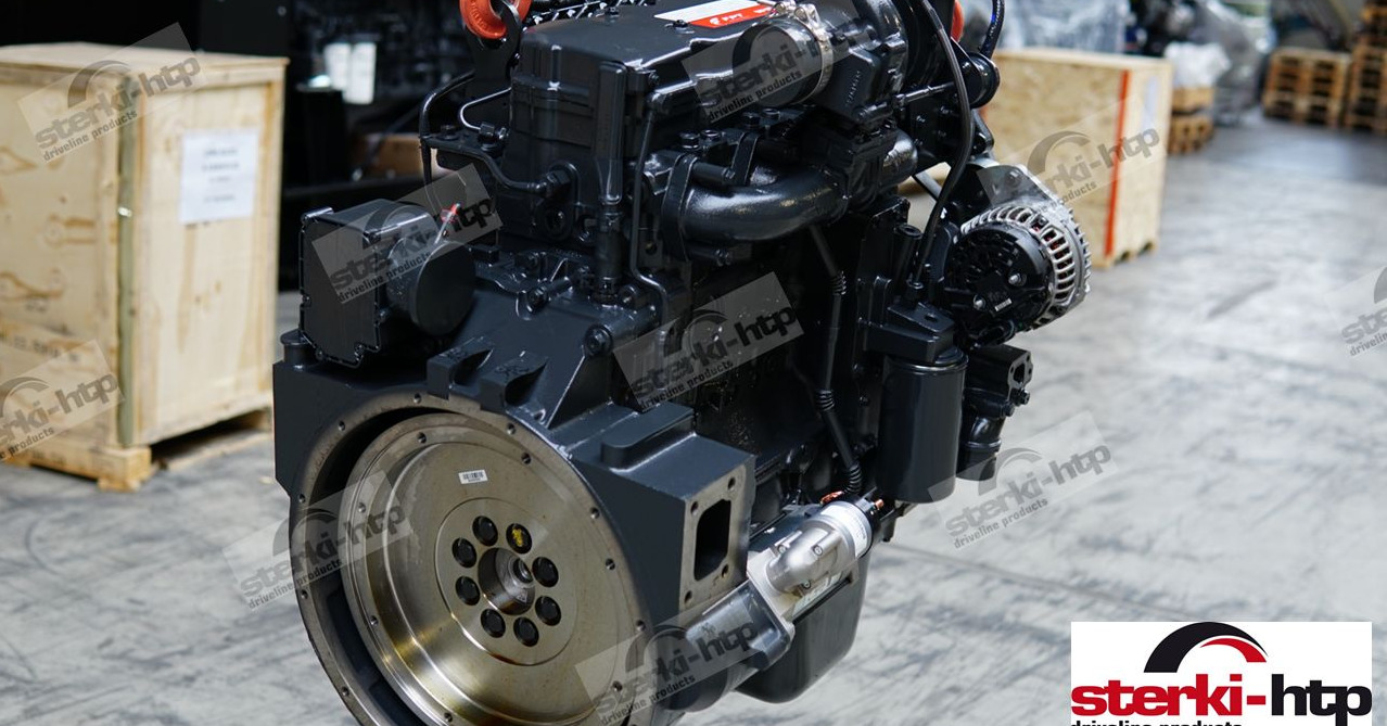 FPT FPT IVECO Motor F4HFE413 N45 ENTY 23 Merlo Case Dieci New Holland - Motor para Maquinaria de construcción: foto 1 FPT FPT IVECO Motor F4HFE413 N45 ENTY 23 Merlo Case Dieci New Holland - Motor para Maquinaria de construcción: foto 1