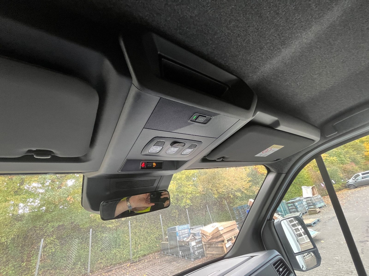 Leasing para  Renault MASTER MIT HUMBAUR KOFFERAUFBAU Renault MASTER MIT HUMBAUR KOFFERAUFBAU: foto 24