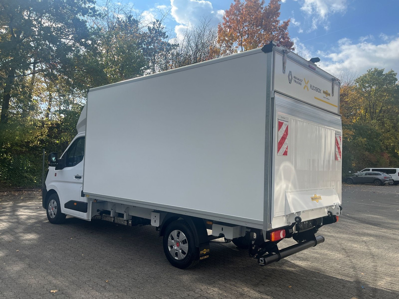 Leasing para  Renault MASTER MIT HUMBAUR KOFFERAUFBAU Renault MASTER MIT HUMBAUR KOFFERAUFBAU: foto 6