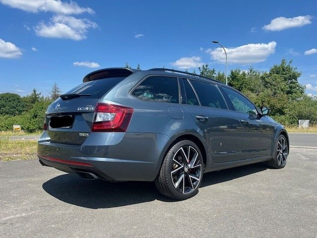 Skoda Octavia Combi RS 4x4 - Coche: foto 3 Skoda Octavia Combi RS 4x4 - Coche: foto 3
