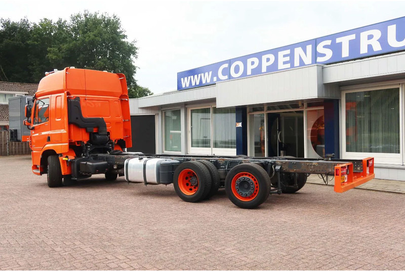 DAF CF 450 Chassis Cabine Slaap Cabine 2x Bed - Camión chasis: foto 3 DAF CF 450 Chassis Cabine Slaap Cabine 2x Bed - Camión chasis: foto 3