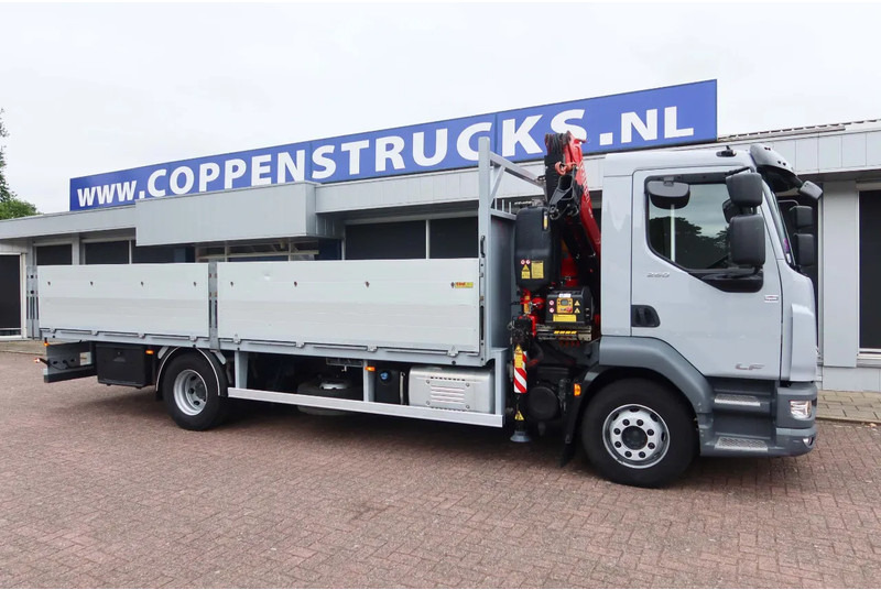 DAF LF 260 Open+Kraan Fassi F 85 V 023+Radio controle - Camión grúa: foto 2 DAF LF 260 Open+Kraan Fassi F 85 V 023+Radio controle - Camión grúa: foto 2