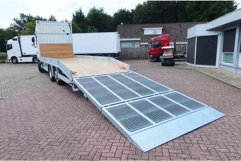 DAF XF 106.480 106 XF 480 - Camión portavehículos: foto 3 DAF XF 106.480 106 XF 480 - Camión portavehículos: foto 3