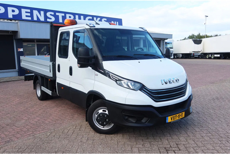 Iveco Daily 35C16 HI Matic Dubbele cabine open 7 persoons uitvoering. Dubbel lucht achter as. 3.0 L motor - Furgoneta, Furgoneta combi: foto 2 Iveco Daily 35C16 HI Matic Dubbele cabine open 7 persoons uitvoering. Dubbel lucht achter as. 3.0 L motor - Furgoneta, Furgoneta combi: foto 2