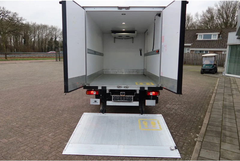 Iveco Daily 35C16 Koel/Vries Bakwagen + DHollandia 750kg Laadklep - Furgoneta frigorifica: foto 3 Iveco Daily 35C16 Koel/Vries Bakwagen + DHollandia 750kg Laadklep - Furgoneta frigorifica: foto 3