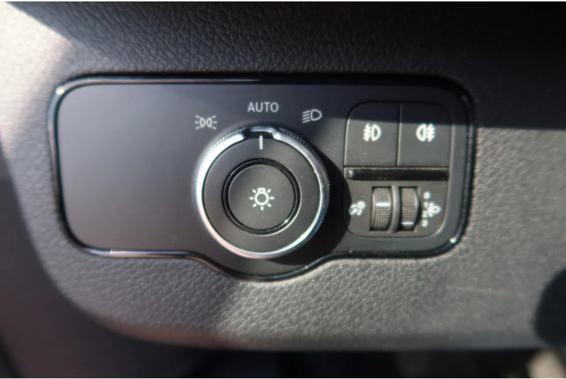 Furgoneta frigorifica Mercedes-Benz 317CDI 317 CDI L2/H2 Automaat: foto 10 Furgoneta frigorifica Mercedes-Benz 317CDI 317 CDI L2/H2 Automaat: foto 10