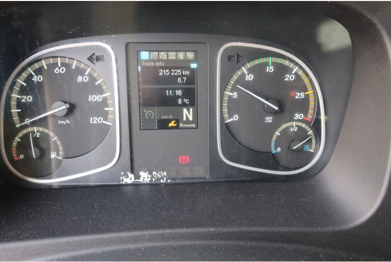 Mercedes-Benz Atego 1221 L Takel wagen 6 Persoons - Camión portavehículos: foto 5 Mercedes-Benz Atego 1221 L Takel wagen 6 Persoons - Camión portavehículos: foto 5