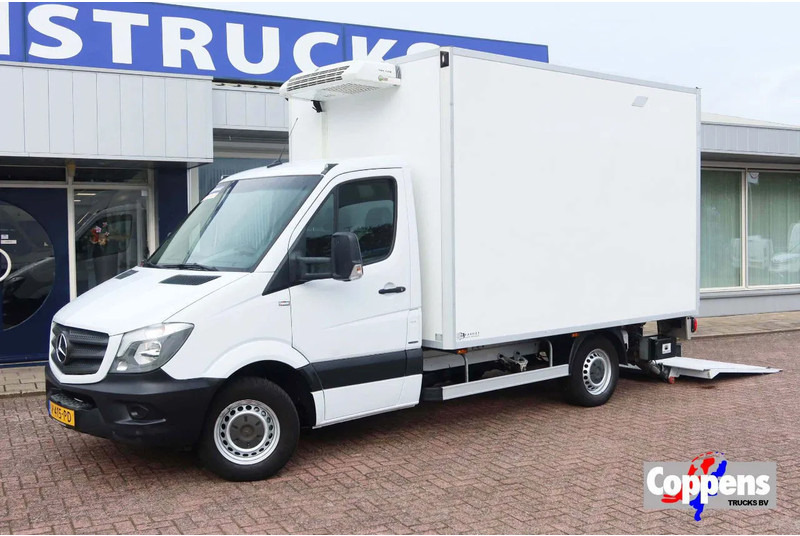 Mercedes-Benz Sprinter Mercedes Benz 316 CDI + Klep 750 kg. Koel/vries Dag en nacht + 220 volt stekker - Furgoneta frigorifica: foto 1 Mercedes-Benz Sprinter Mercedes Benz 316 CDI + Klep 750 kg. Koel/vries Dag en nacht + 220 volt stekker - Furgoneta frigorifica: foto 1