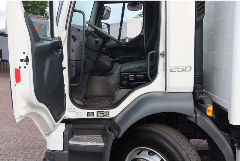 Volvo FL Bak + Dhollandia klep 2000 Kg - Camión caja cerrada: foto 4 Volvo FL Bak + Dhollandia klep 2000 Kg - Camión caja cerrada: foto 4