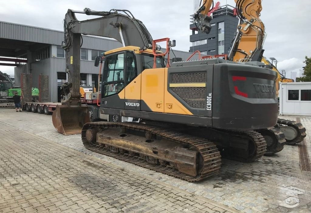 Volvo EC 300 E  - Excavadora de cadenas: foto 2 Volvo EC 300 E  - Excavadora de cadenas: foto 2