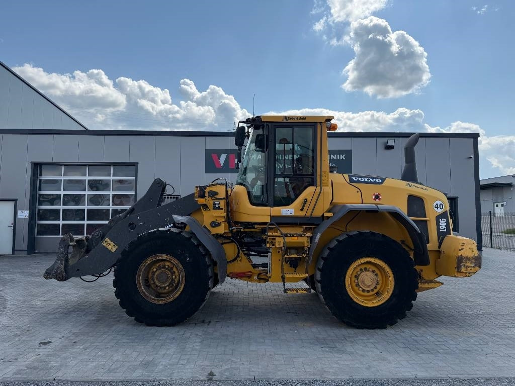 Volvo L 90 G - Cargadora de ruedas: foto 1 Volvo L 90 G - Cargadora de ruedas: foto 1