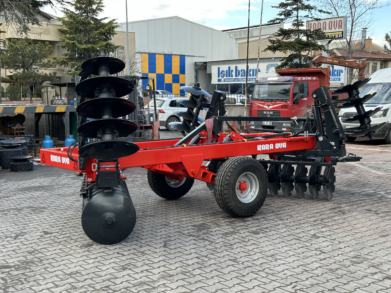 SOIL MASTER FOLDABLE TYPE GOBLE DISC HARROW - Rastras: foto 3 SOIL MASTER FOLDABLE TYPE GOBLE DISC HARROW - Rastras: foto 3