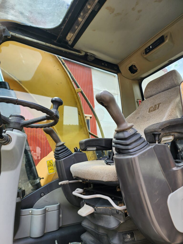 Excavadora de ruedas CAT M313D: foto 6