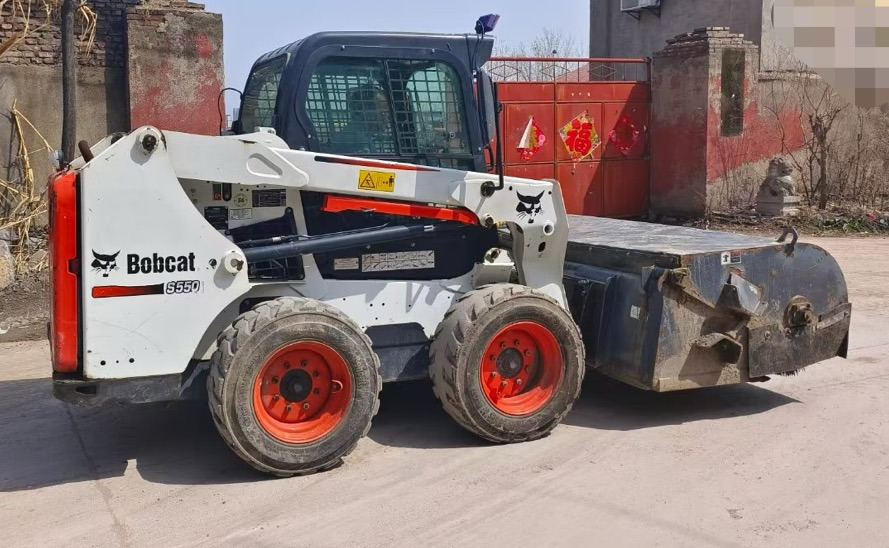 BOBCAT S550 - Minicargadora: foto 2 BOBCAT S550 - Minicargadora: foto 2