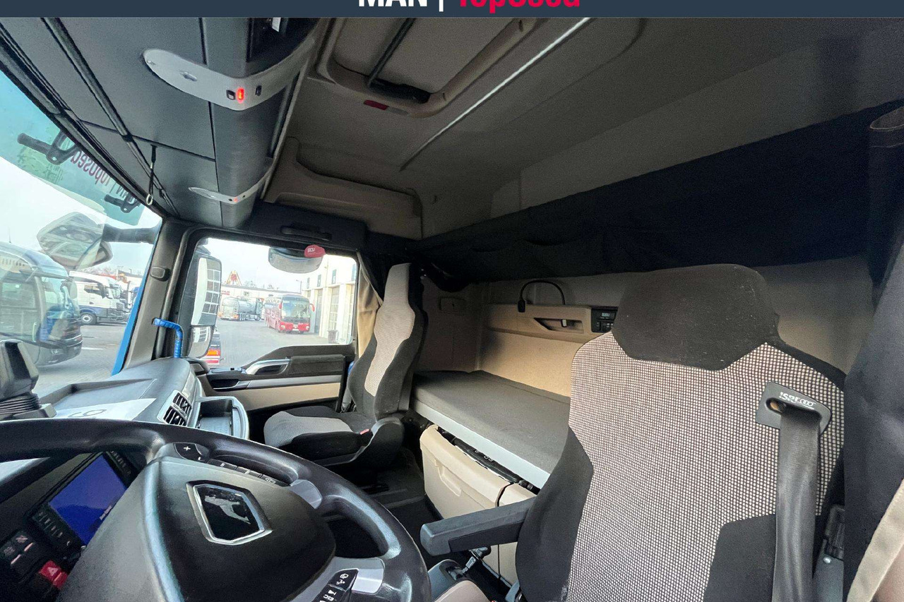 MAN 18.460 XLX cab Hidraulika (9312) - Cabeza tractora: foto 4 MAN 18.460 XLX cab Hidraulika (9312) - Cabeza tractora: foto 4