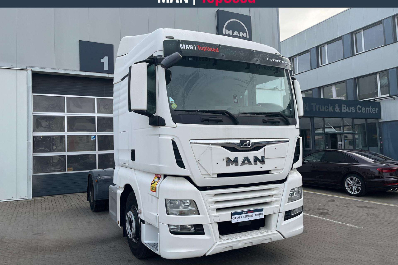 MAN 18.500 4X2 XLX cab Retarder 9207 - Cabeza tractora: foto 2 MAN 18.500 4X2 XLX cab Retarder 9207 - Cabeza tractora: foto 2