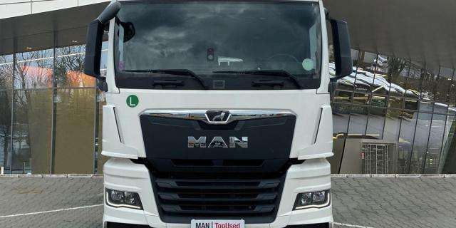 MAN TGX18.470 4x2 LL Retarder (8830) - Camión lona: foto 5 MAN TGX18.470 4x2 LL Retarder (8830) - Camión lona: foto 5