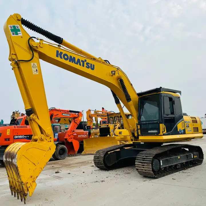 Hot Sale 20 Ton Crawler Excavator Komatsu Pc200-6 Pc200-7 Pc200-8 Original From Japan For Sale In Shanghai - Excavadora de cadenas: foto 2 Hot Sale 20 Ton Crawler Excavator Komatsu Pc200-6 Pc200-7 Pc200-8 Original From Japan For Sale In Shanghai - Excavadora de cadenas: foto 2